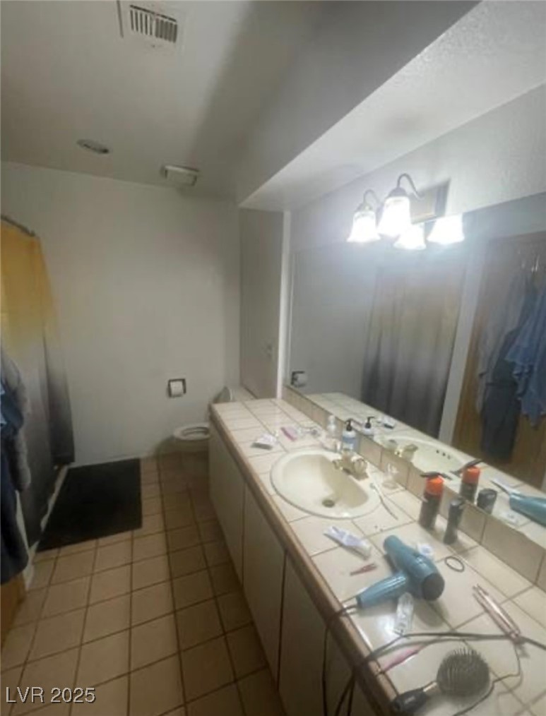 Photo 12 of 20, 1321 Del Mar Street #4