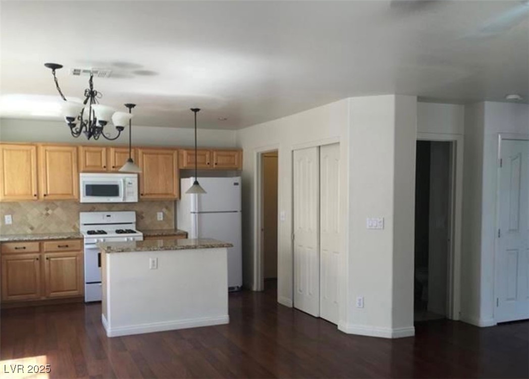 Photo 13 of 45, 9076 Quarrystone Way
