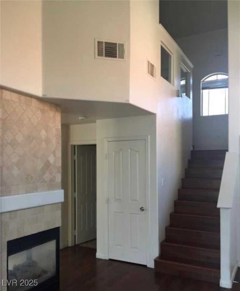Photo 5 of 9076 Quarrystone Way