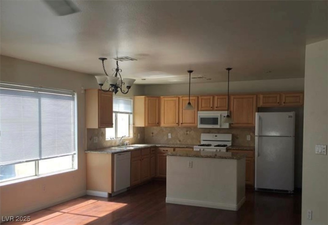 Photo 14 of 45, 9076 Quarrystone Way
