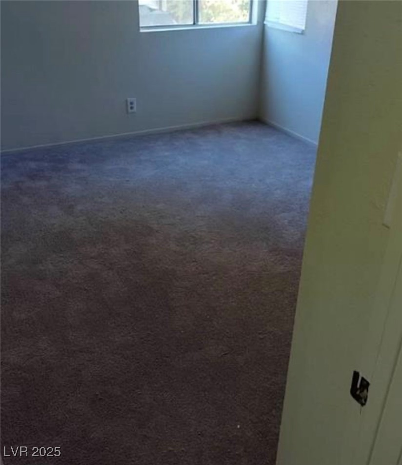 Photo 17 of 45, 5049 Spencer Street #D