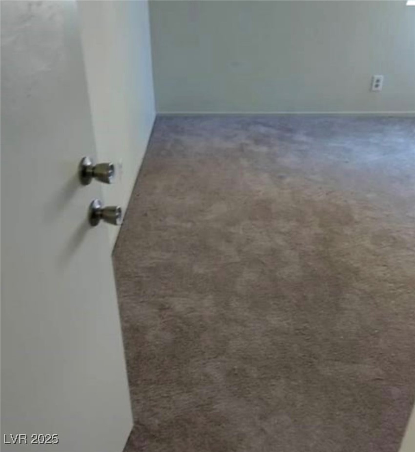 Photo 25 of 45, 5049 Spencer Street #D