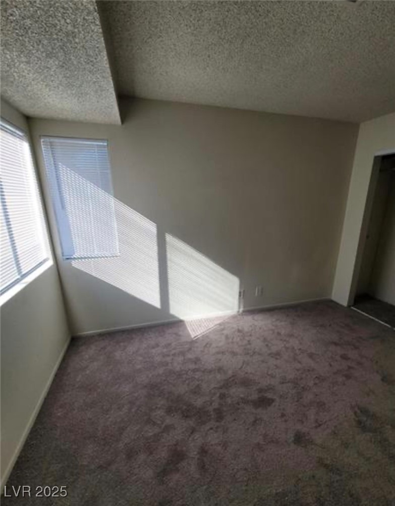 Photo 31 of 45, 5049 Spencer Street #D