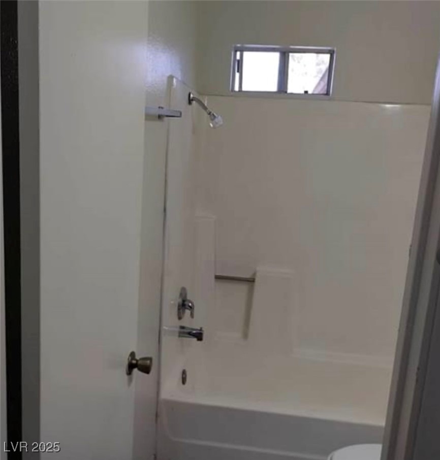 Photo 38 of 45, 5049 Spencer Street #D