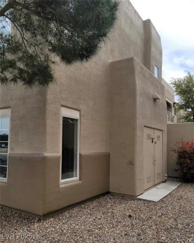Photo 10 of 10, 1909 Villa Palms Court #109