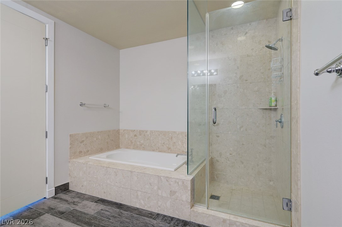 Photo 24 of 37, 4575 Dean Martin Drive #711