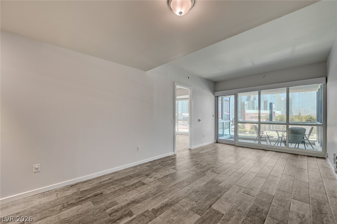 Photo 13 of 37, 4575 Dean Martin Drive #711