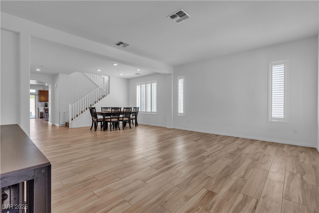 Photo 6 of 27, 7296 Grace Estate Avenue
