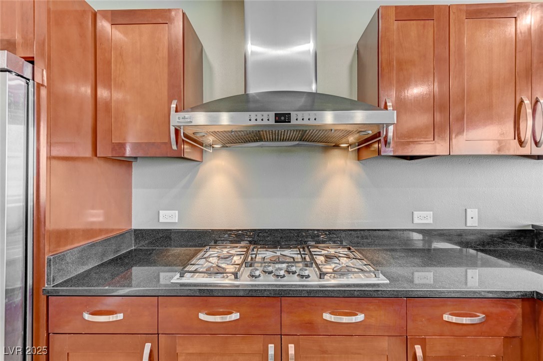 Photo 14 of 49, 4575 Dean Martin Drive #806