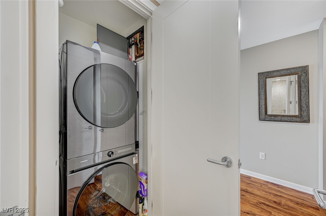 Photo 23 of 49, 4575 Dean Martin Drive #806