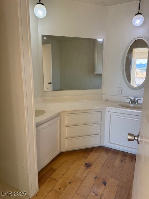 Photo 26 of 38, 1655 Marble Avenue #754