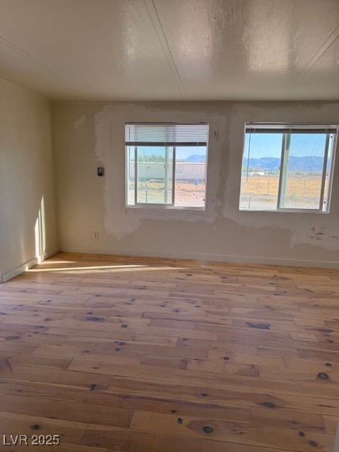 Photo 34 of 38, 1655 Marble Avenue #754