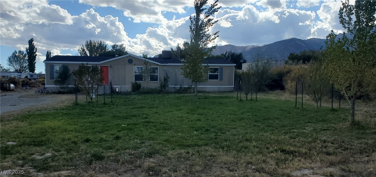 416 Jefferson Drive, Round Mountain