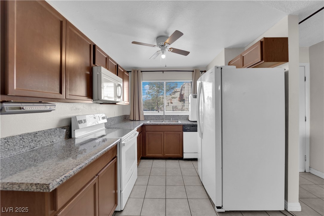 Photo 4 of 3555 Arville Street #105C