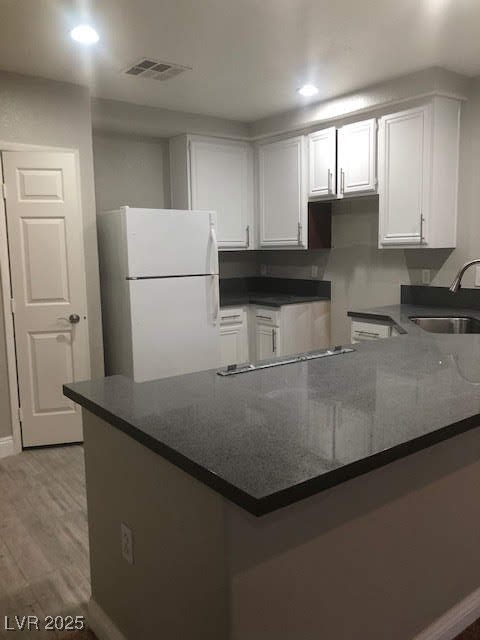 Photo 12 of 21, 10245 S Maryland Parkway #2193