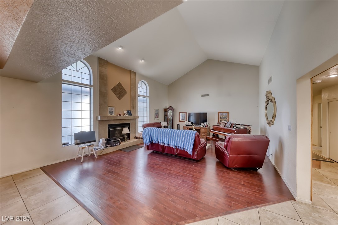 Photo 8 of 40, 2504 Windjammer Way