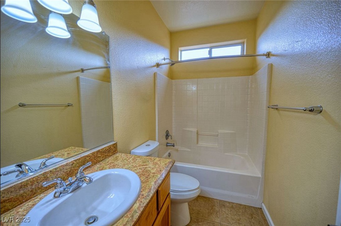 Photo 8 of 25, 6780 Sandpebble Street