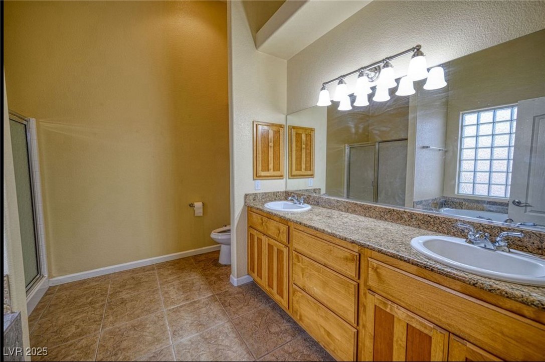Photo 11 of 25, 6780 Sandpebble Street