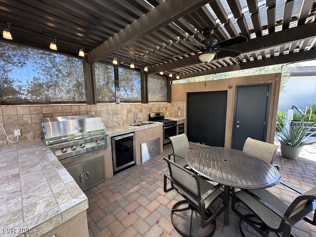 Photo 11 of 29, 8175 Arville Street #171