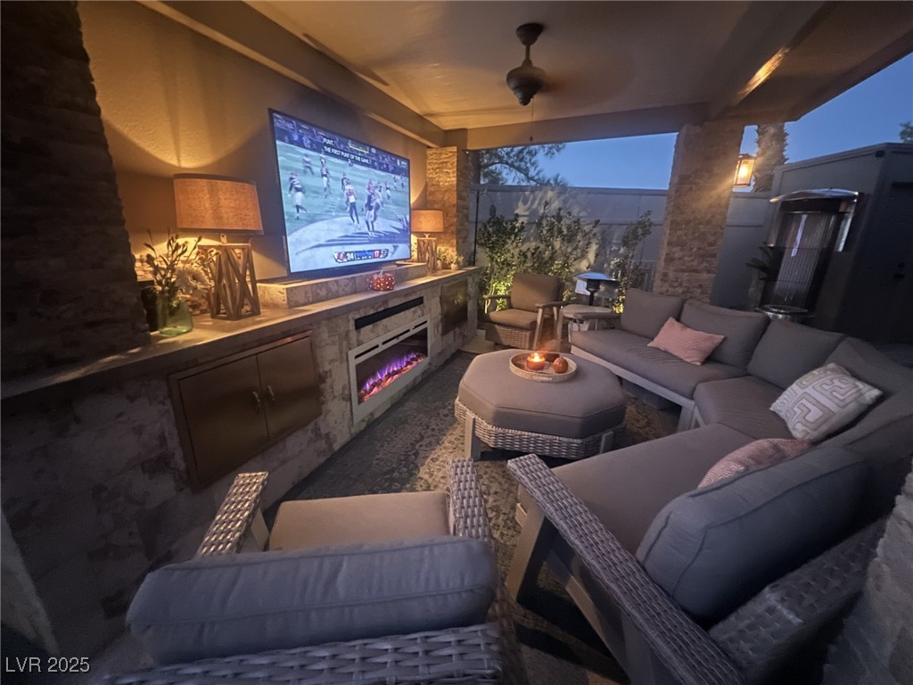 8175 Arville Street #4, Las Vegas 89139
