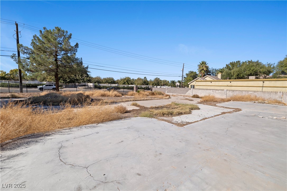 Photo 20 of 22, 6690 S Pecos Road