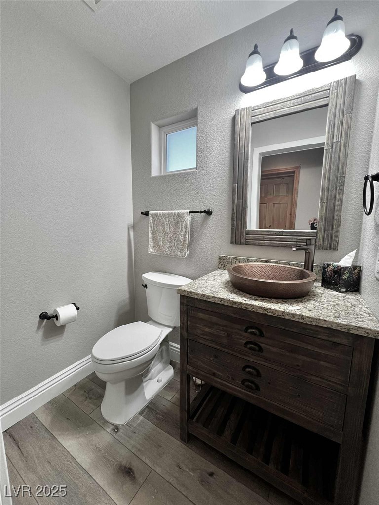 Photo 36 of 50, 3240 W Richmar Avenue