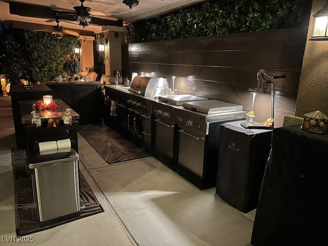 Photo 7 of 36, 8175 Arville Street #210