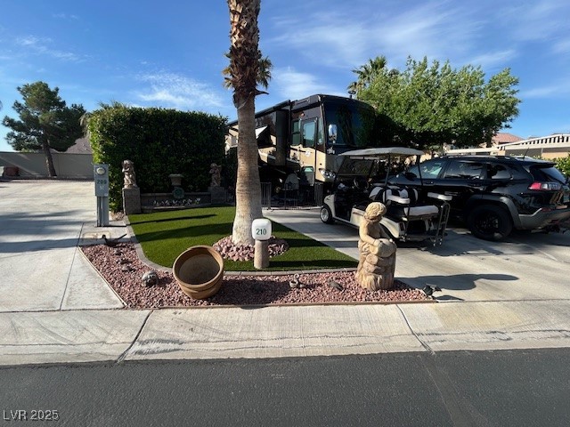 Photo 16 of 36, 8175 Arville Street #210