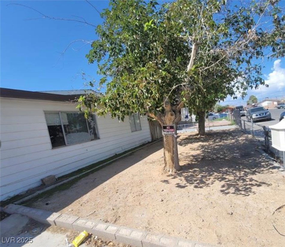 Photo 2 of 4555 Payson Avenue