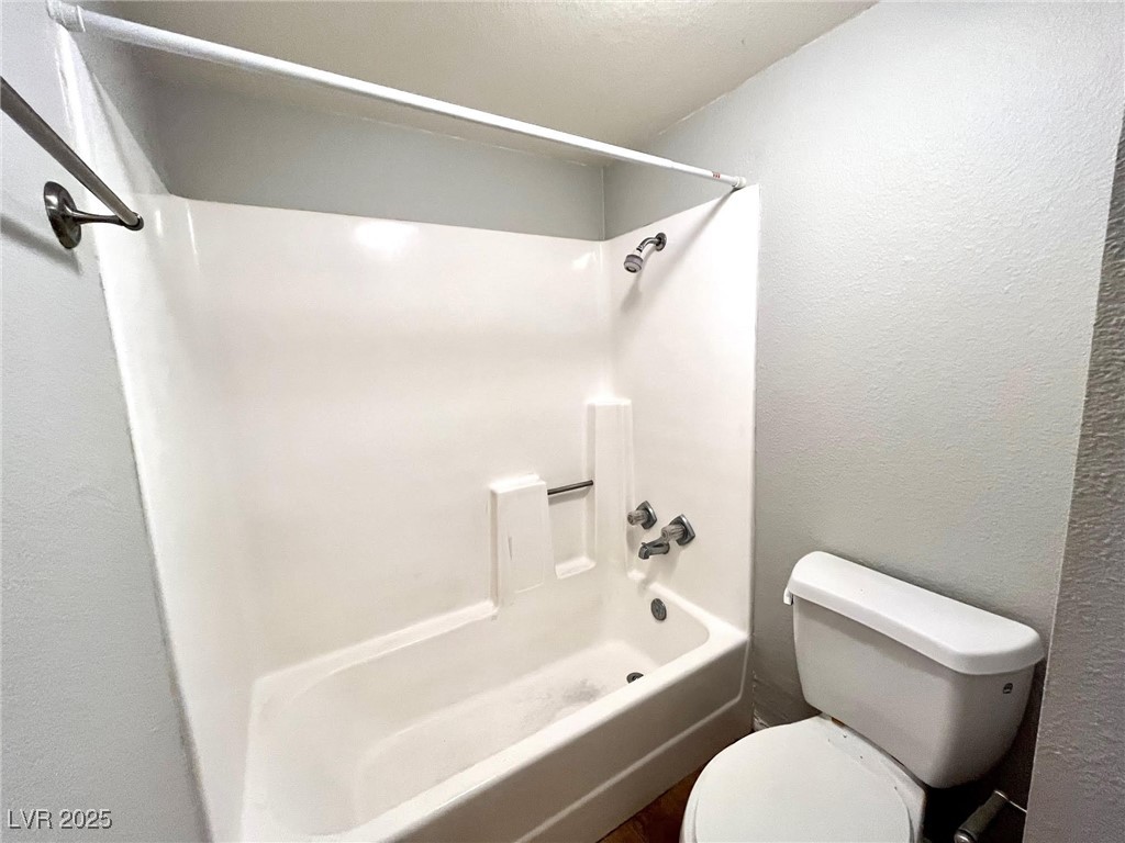 Photo 11 of 15, 1455 E Katie Avenue #K13