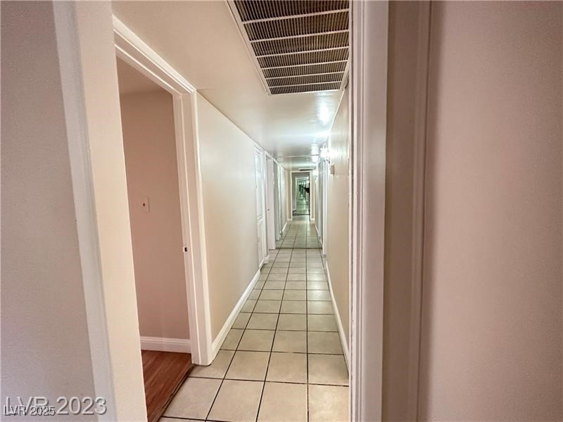 Photo 18 of 23, 2013 Bracken Avenue