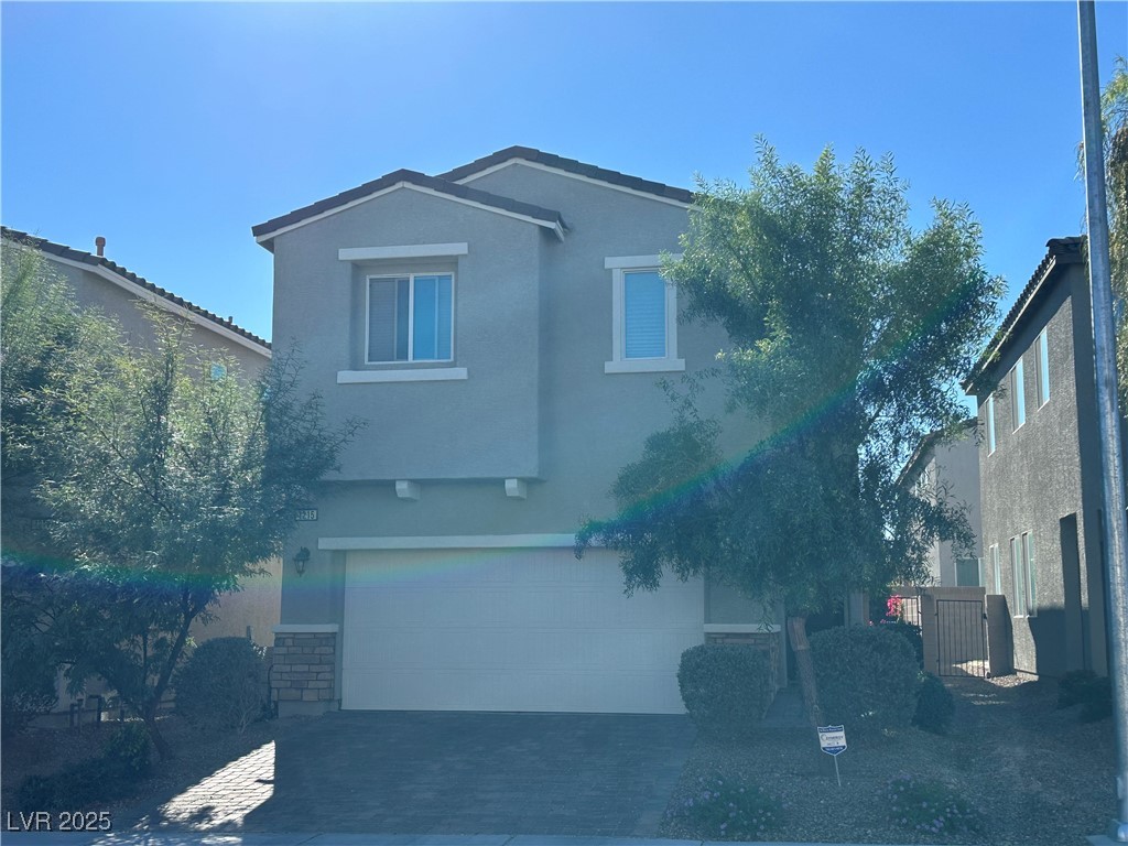 1215 Solemn Cactus Avenue, North Las Vegas
