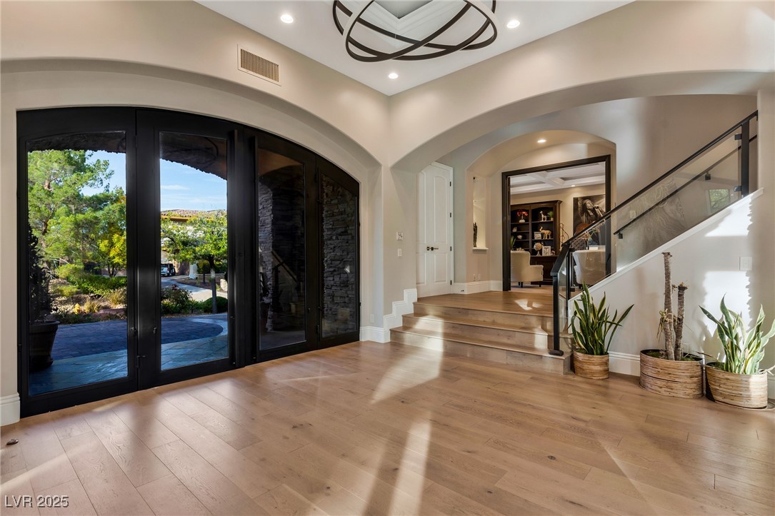 Photo 4 of 5 Wood Creek Court