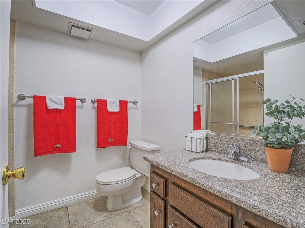 Photo 8 of 26, 3251 Southridge Avenue
