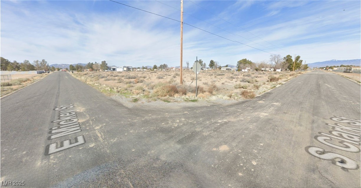 Photo 8 of 8, 1230 E Mickey Street