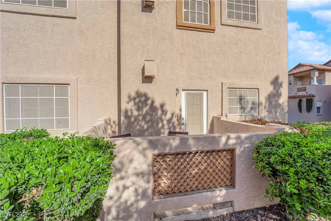 Photo 7 of 36, 2925 Wigwam Parkway #312