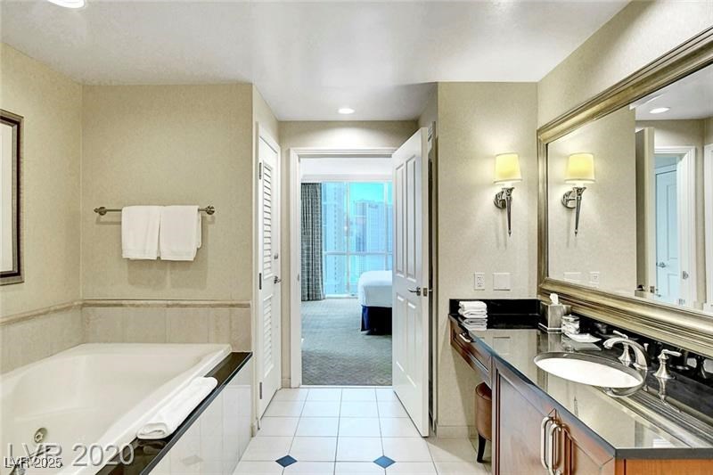 Photo 14 of 28, 145 HARMON Avenue #801