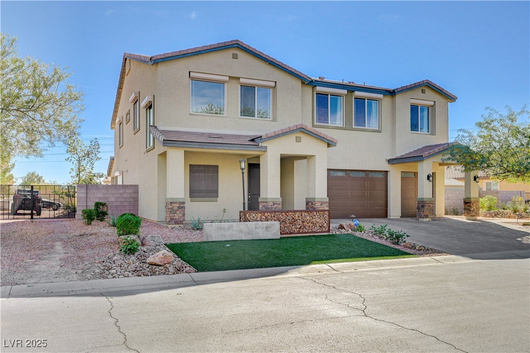 Photo 6 of 92, 3728 River Heights Lane