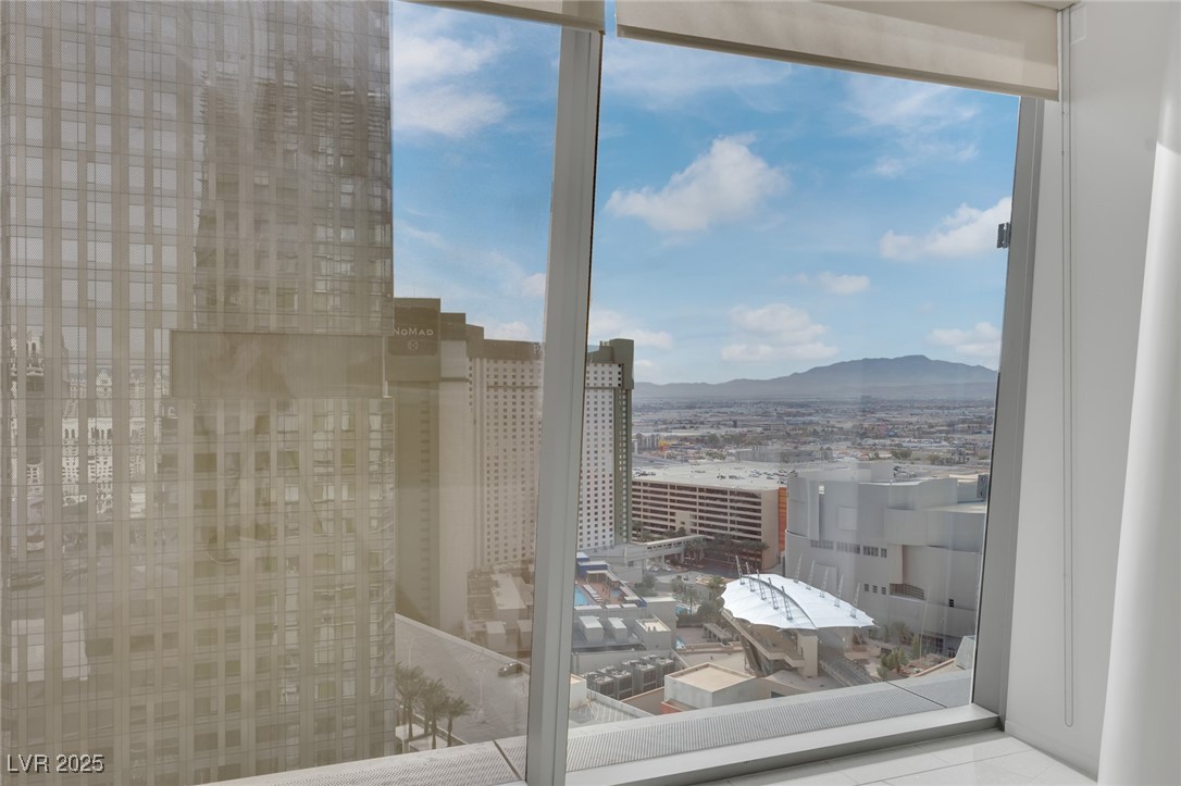 Photo 8 of 33, 3722 Las Vegas Boulevard #2101
