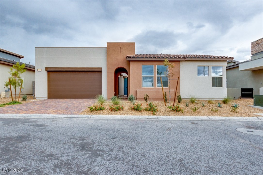 10381 Hanging Lake Street, Las Vegas