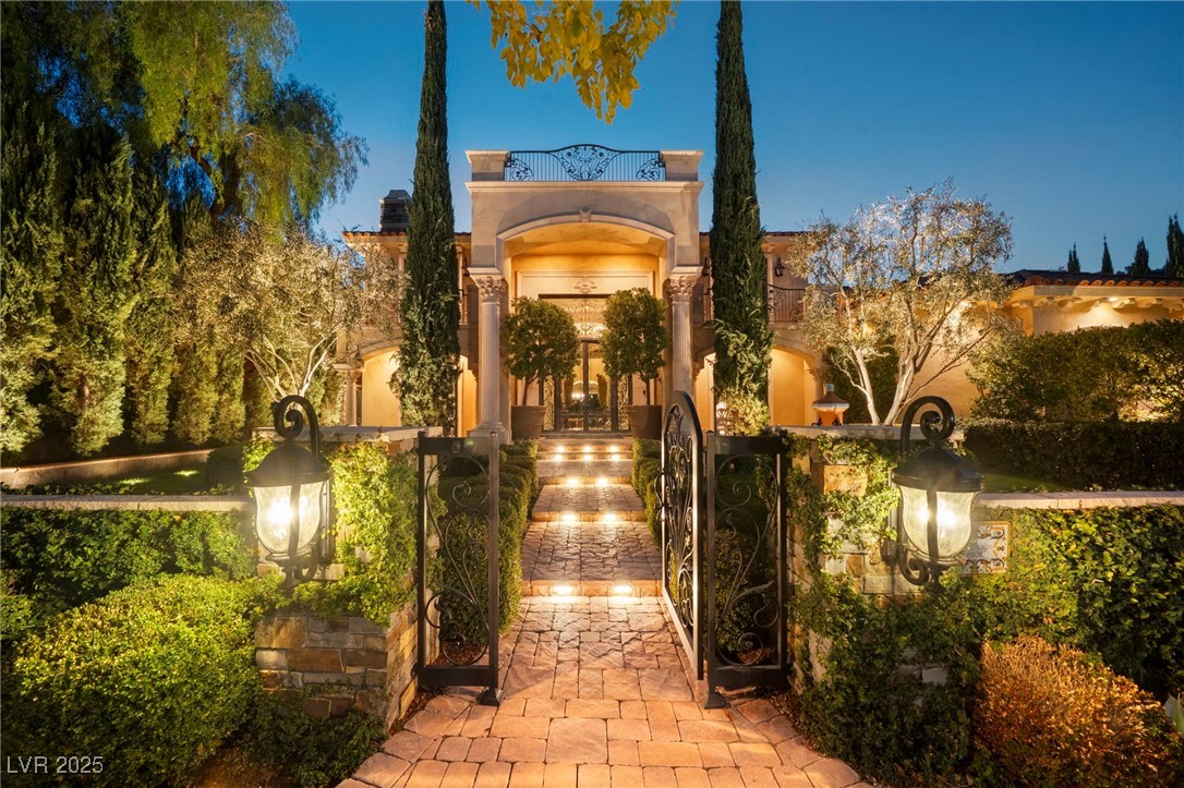 8808 Greensboro Lane, Las Vegas 89134