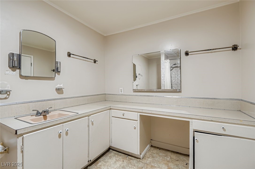 Photo 16 of 29, 1233 Comstock Drive