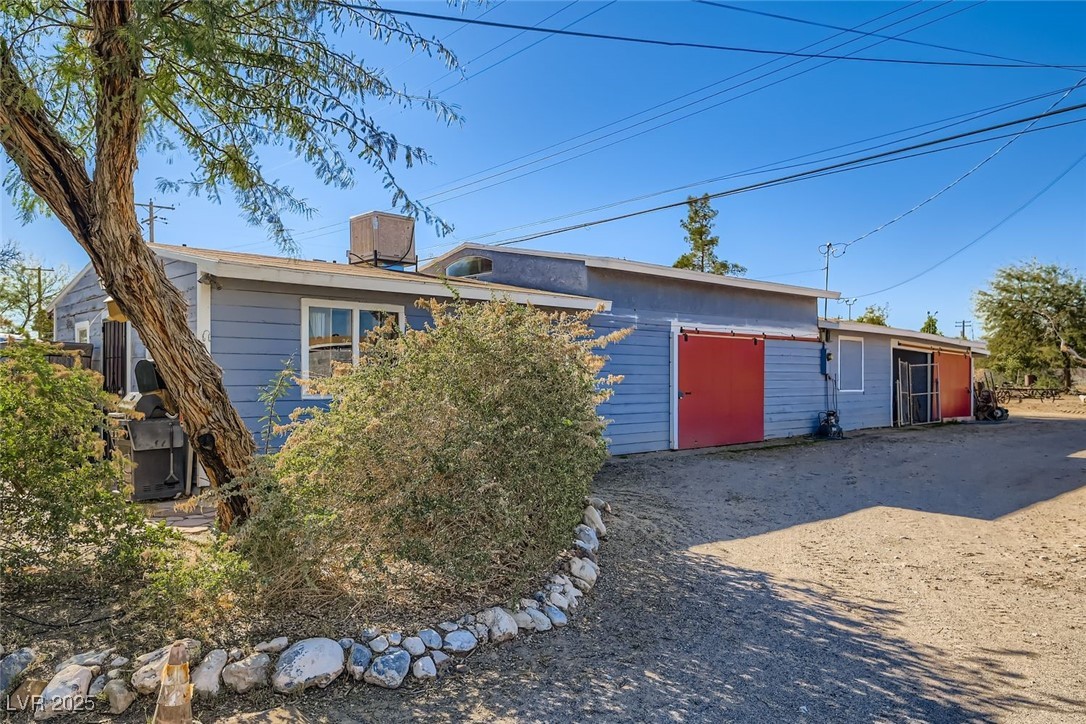 Photo 23 of 29, 1233 Comstock Drive