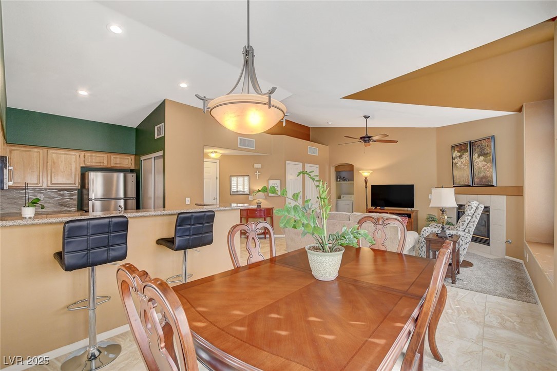 Photo 11 of 37, 4940 Black Bear Road #202