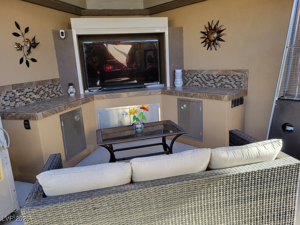 Photo 15 of 36, 8175 Arville Street #212