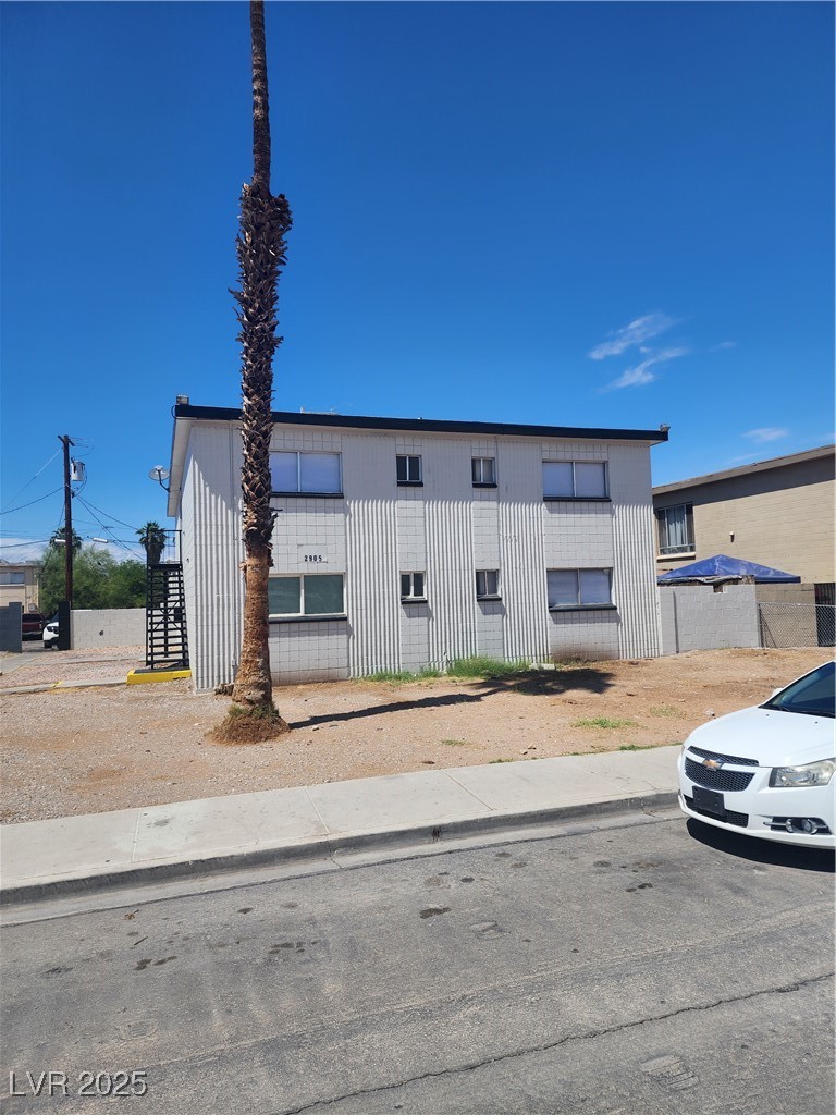 2905 Elm Avenue, Las Vegas 89101