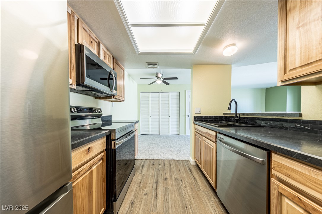 Photo 14 of 29, 3550 Bay Sands Drive #3061