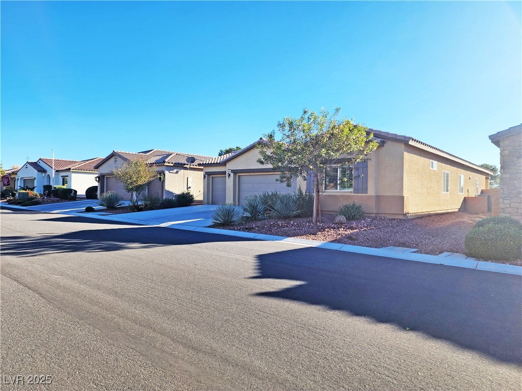 Photo 3 of 5441 E La Campana Drive