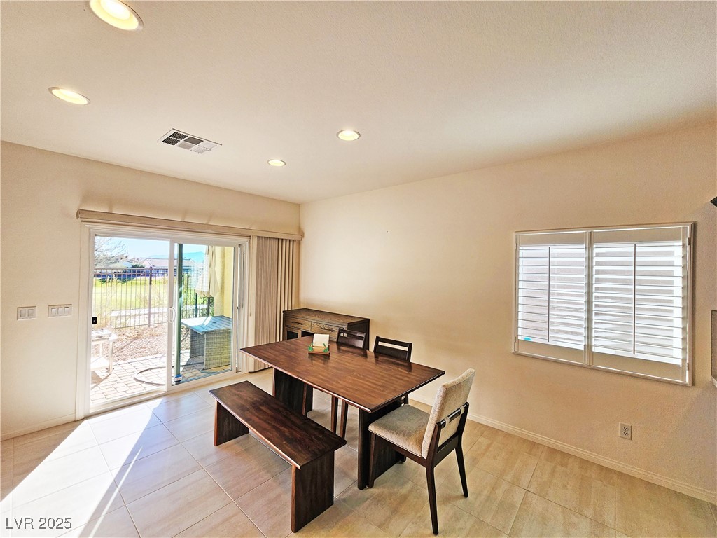 Photo 18 of 49, 5441 E La Campana Drive