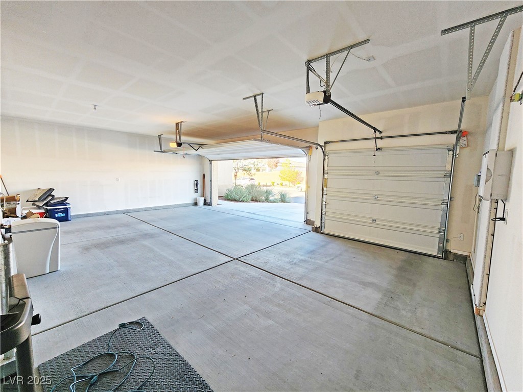 Photo 13 of 49, 5441 E La Campana Drive